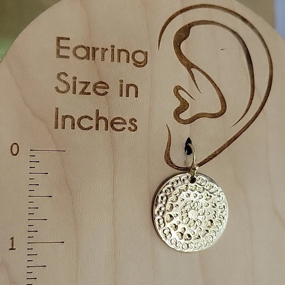 🔥LAST PAIR🔥 Hammered Texture Medallion Drop Earrings - Picture 3 of 6